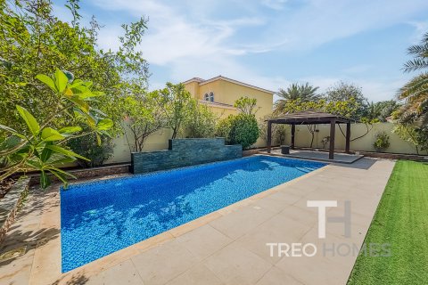 Vila v Jumeirah Park, Dubai, SAE 3 ložnice, 328 m² Č.: 595568 - fotografie 2