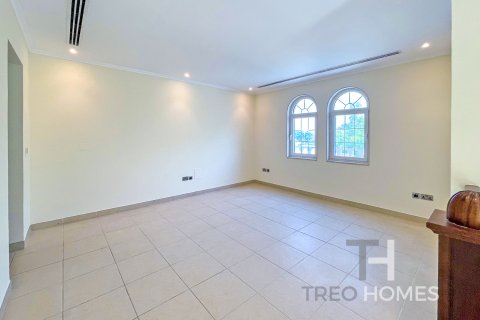 Vila v Jumeirah Park, Dubai, SAE 3 ložnice, 328 m² Č.: 595568 - fotografie 8