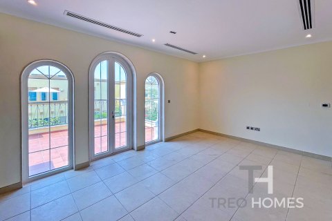 Vila v Jumeirah Park, Dubai, SAE 3 ložnice, 328 m² Č.: 595568 - fotografie 16