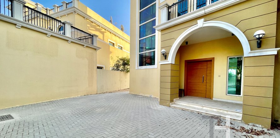 Vila v Jumeirah Park, Dubai, SAE 4 ložnice, 455 m² Č.: 595573