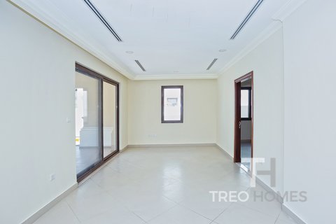 Villa in Arabian Ranches 2, Dubai, UAE 4 bedrooms, 404 sq.m. № 595567 - photo 7