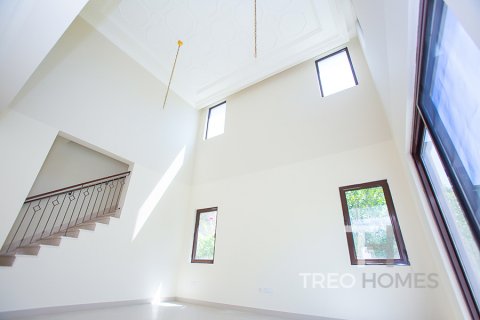 Villa in Arabian Ranches 2, Dubai, UAE 4 bedrooms, 404 sq.m. № 595567 - photo 6