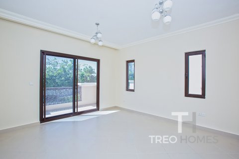 Villa in Arabian Ranches 2, Dubai, UAE 4 bedrooms, 404 sq.m. № 595567 - photo 19