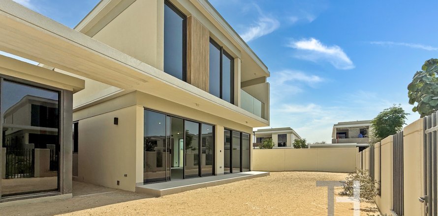 Villa sa Tilal Al Ghaf, Dubai, UAE 4 silid-tulugan, 432 sq.m. № 595569