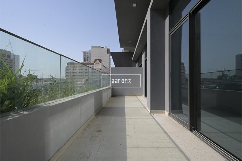 Apartment in Jumeirah Village Circle, Dubai, UAE 2 bedrooms, 112.1 sq.m. № 624226 - photo 13