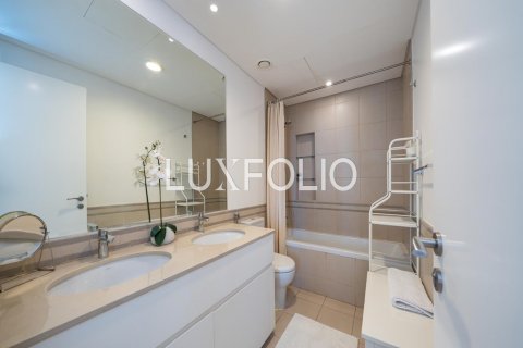 Apartment in Town Square, Dubai, UAE 3 bedrooms, 132 sq.m. № 627651 - photo 14