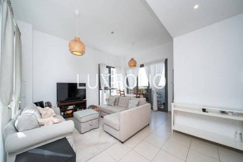 Apartment in Town Square, Dubai, UAE 3 bedrooms, 132 sq.m. № 627651 - photo 10