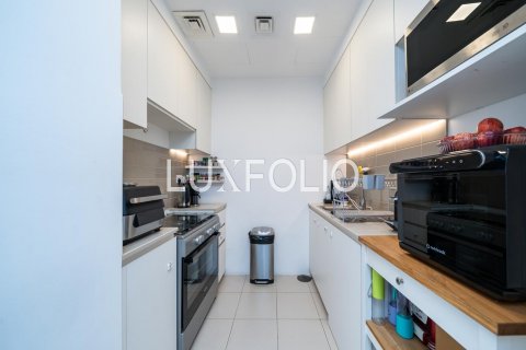 Apartment in Town Square, Dubai, UAE 3 bedrooms, 132 sq.m. № 627651 - photo 7