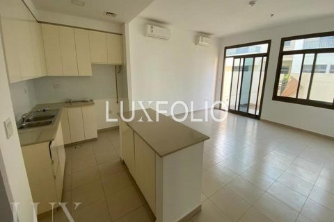 Řadový dům v Town Square, Dubai, SAE 4 ložnice, 225 m² Č.: 627646 - fotografie 3