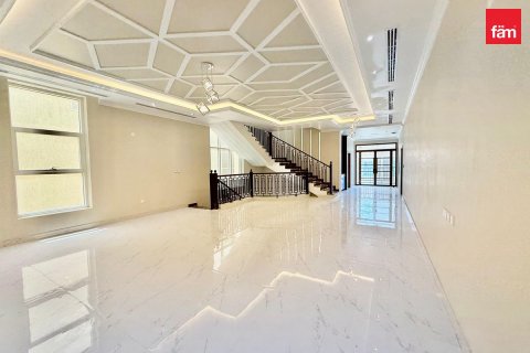 Villa in affitto a Dubai, EAU 6 camere da letto, 930.2 mq. № 610110 - foto 4