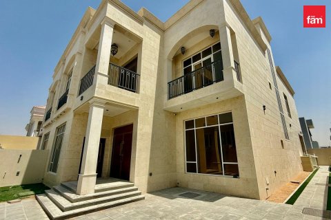 Villa in affitto a Dubai, EAU 6 camere da letto, 930.2 mq. № 610110 - foto 2