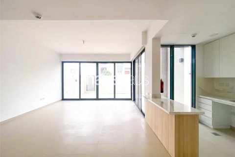 Σπίτι σε Dubai Land, ΗΑΕ 4 υπνοδωμάτια, 243 τ.μ. Αρ. 625324 - φωτογραφία 2