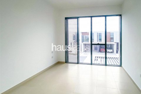 Σπίτι σε Dubai Land, ΗΑΕ 4 υπνοδωμάτια, 243 τ.μ. Αρ. 625324 - φωτογραφία 15