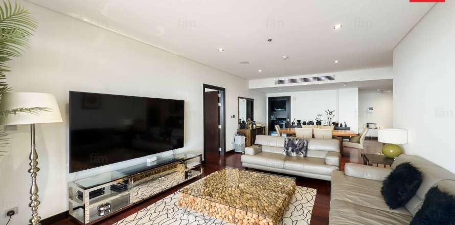 Apartament në Palm Jumeirah, Dubai, Emiratet e Bashkuara Arabe 2 dhoma gjumi, 164.3 m2. № 591223