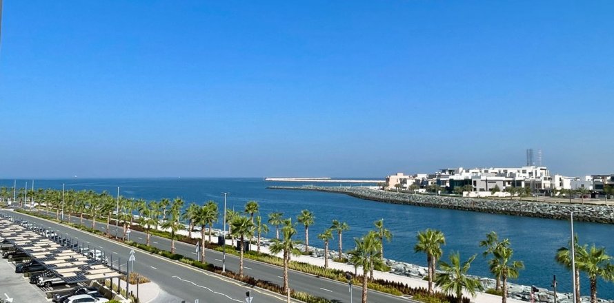 Byt v Dubai, SAE 2 ložnice, 111.9 m² Č.: 596273