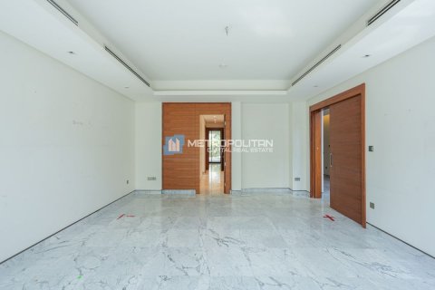 Commercial property on the Saadiyat Island, Abu Dhabi, UAE 5 bedrooms, 722 sq.m. № 594130 - photo 20