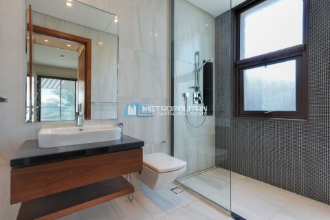 Commercial property on the Saadiyat Island, Abu Dhabi, UAE 5 bedrooms, 722 sq.m. № 594130 - photo 25