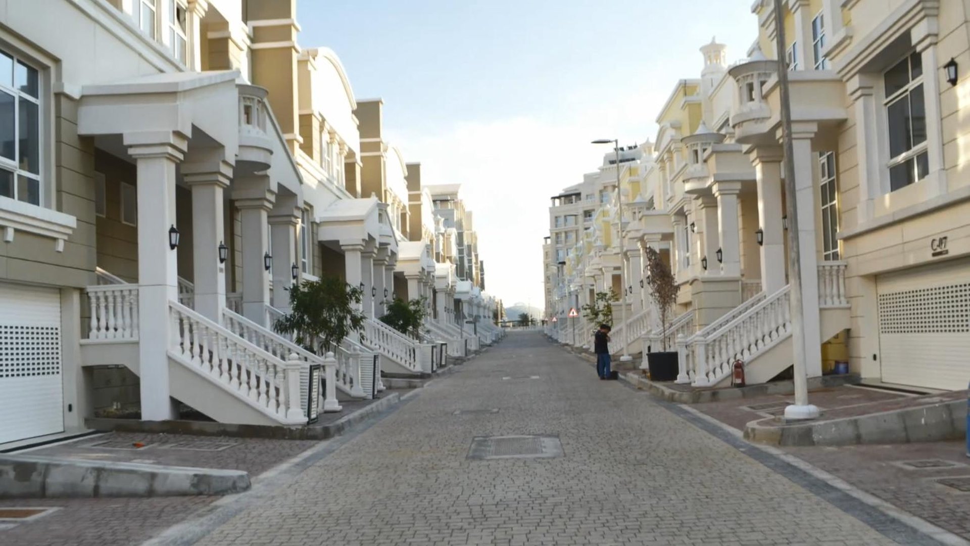 AL FORSAN VILLAGE in Khalifa City, Abu Dhabi, UAE № 125392 prices