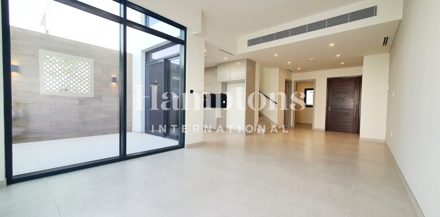 Řadový dům v Arabian Ranches 3, Dubai, SAE 4 ložnice, 288.928 m² Č.: 596508