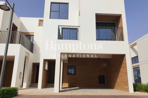 Řadový dům v Arabian Ranches 3, Dubai, SAE 4 ložnice, 288.92833000 m² Č.: 596508 - fotografie 2