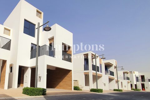 Řadový dům v Arabian Ranches 3, Dubai, SAE 4 ložnice, 288.92833000 m² Č.: 596508 - fotografie 6