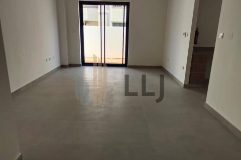 Townhouse in Al Ghadeer, Abu Dhabi, UAE 3 bedrooms, 106.6 sq.m. № 624173 - photo 6