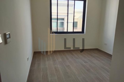 Townhouse in Al Ghadeer, Abu Dhabi, UAE 3 bedrooms, 106.6 sq.m. № 624173 - photo 9