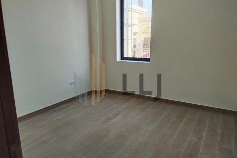 Townhouse in Al Ghadeer, Abu Dhabi, UAE 3 bedrooms, 106.6 sq.m. № 624173 - photo 2