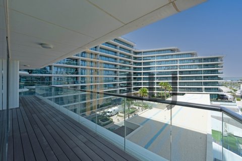 Apartament në Al Raha Beach, Abu Dhabi, Emiratet e Bashkuara Arabe 3 dhoma gjumi, 217.4 m2. № 624167 - Foto 4
