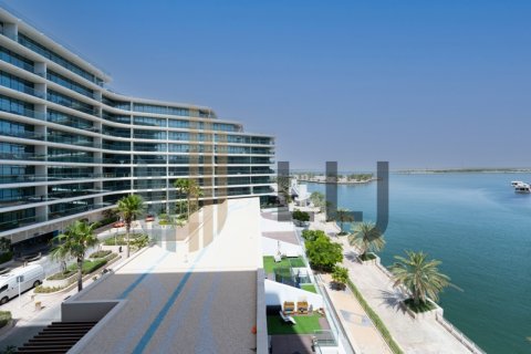 Apartament në Al Raha Beach, Abu Dhabi, Emiratet e Bashkuara Arabe 3 dhoma gjumi, 217.4 m2. № 624167 - Foto 10