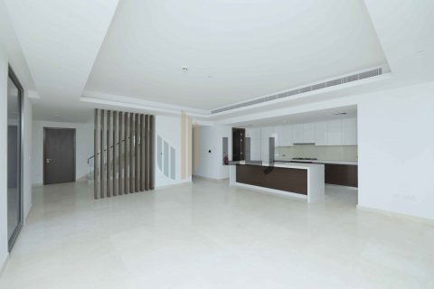 Vilë në Yas Island, Abu Dhabi, Emiratet e Bashkuara Arabe 6 dhoma gjumi, 663.3 m2. № 624169 - Foto 10