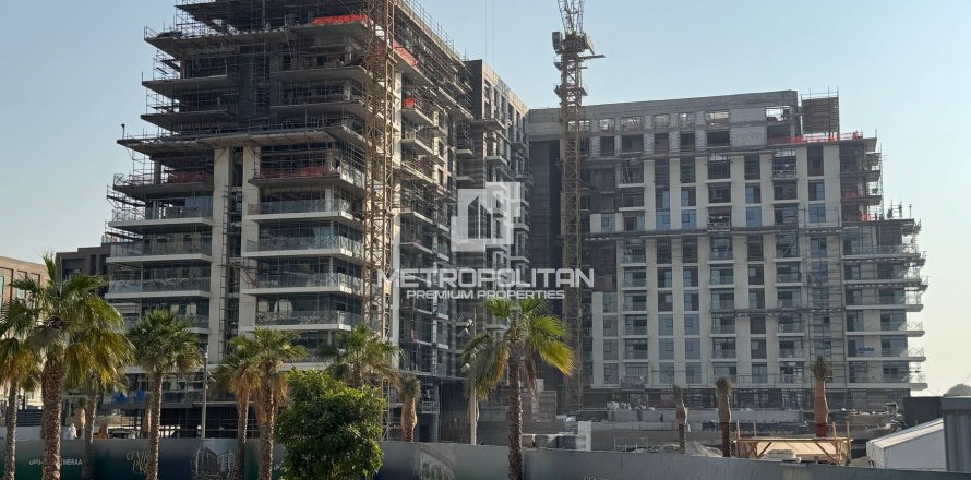 Apartmán v City Walk, Dubai, SAE 2 spálne, 111 m2 č. 591971