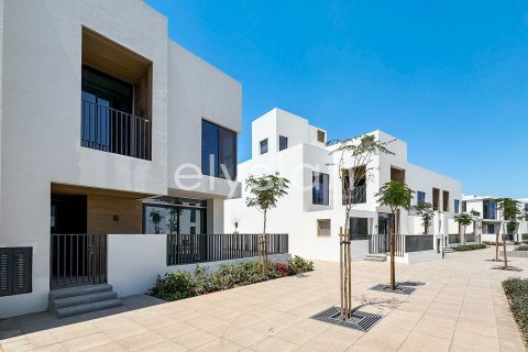 Arabian Ranches 3, Dubai, संयुक्त अरब अमीरात में विला, 4 बेडरूम, 266 वर्ग मीटर, संख्या 586097 - फ़ोटो 11