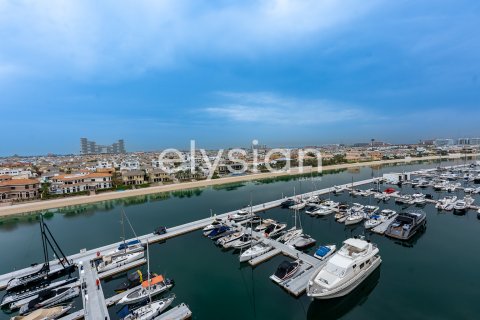 Apartment in Palm Jumeirah, Dubai, UAE 3 bedrooms, 377 sq.m. № 586096 - photo 19