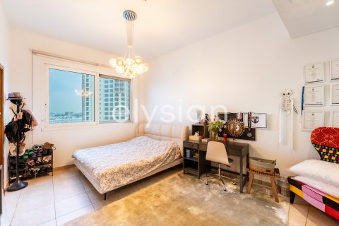 Apartment in Palm Jumeirah, Dubai, UAE 3 bedrooms, 377 sq.m. № 586096 - photo 12