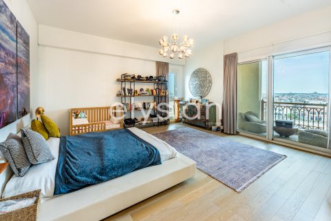 Apartment in Palm Jumeirah, Dubai, UAE 3 bedrooms, 377 sq.m. № 586096 - photo 10