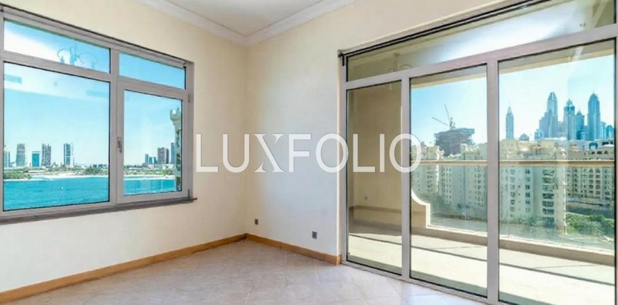 Apartament në Palm Jumeirah, Dubai, Emiratet e Bashkuara Arabe 3 dhoma gjumi, 200 m2. № 627573