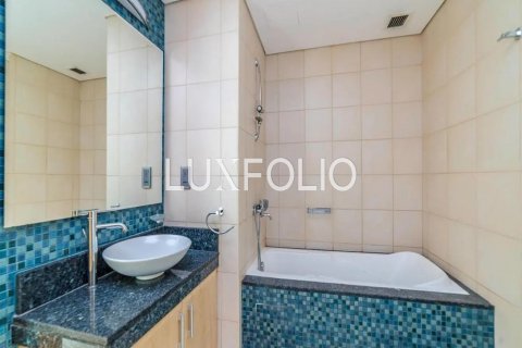 Apartament në Palm Jumeirah, Dubai, Emiratet e Bashkuara Arabe 3 dhoma gjumi, 200 m2. № 627573 - Foto 10