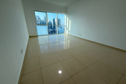 Apartment in Jumeirah Lake Towers, Dubai, UAE 1 bedroom, 75.9 sq.m. № 624441 - photo 3