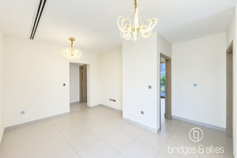 Villa itt: Dubai Hills Estate, EAE, 5 hálószoba, 385.1 m², azonosító: 624578 - fénykép 11
