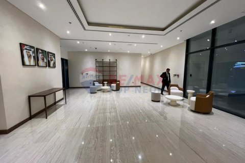 Apartment in Meydan, Dubai, UAE 34.5 sq.m. № 584963 - photo 4