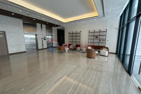 Apartment in Meydan, Dubai, UAE 34.5 sq.m. № 584963 - photo 6