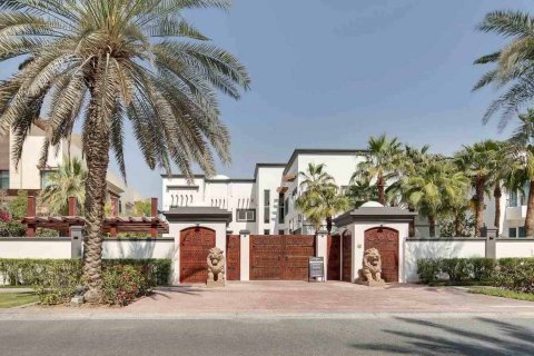 پروژه توسعه EMIRATES HILLS - SECTOR W در Emirates Hills، Dubai، امارات متحده عربی شماره 109558