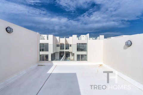 Řadový dům v Dubai, SAE 4 ložnice, 291 m² Č.: 595539 - fotografie 17