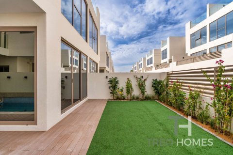 Řadový dům v Dubai, SAE 4 ložnice, 291 m² Č.: 595539 - fotografie 2