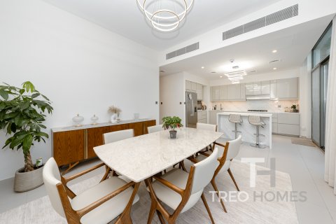 Řadový dům v Arabian Ranches 3, Dubai, SAE 4 ložnice, 238 m² Č.: 595540 - fotografie 5