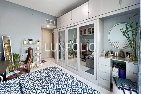 Apartment in Al Furjan, Dubai, UAE 2 bedrooms, 116 sq.m. № 628023 - photo 1