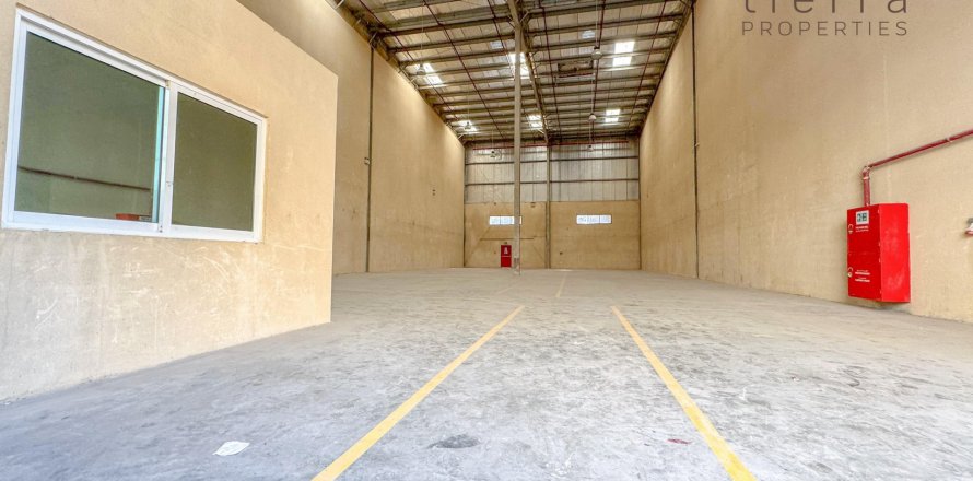 Sklad v Dubai, SAE 587.1 m² Č.: 569270