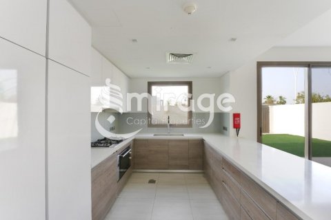 Duplex zur Miete in Yas Island, Abu Dhabi, VAE 4 Schlafzimmer, 455.2 m2 Nr. 597316 - Foto 8