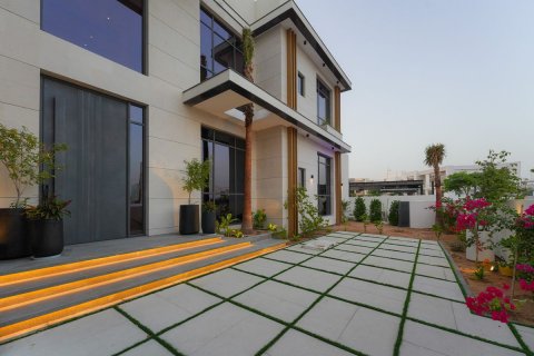 Komerční nemovitost na Yas Island, Abu Dhabi, SAE 6 ložnice, 854 m² Č.: 593944 - fotografie 5